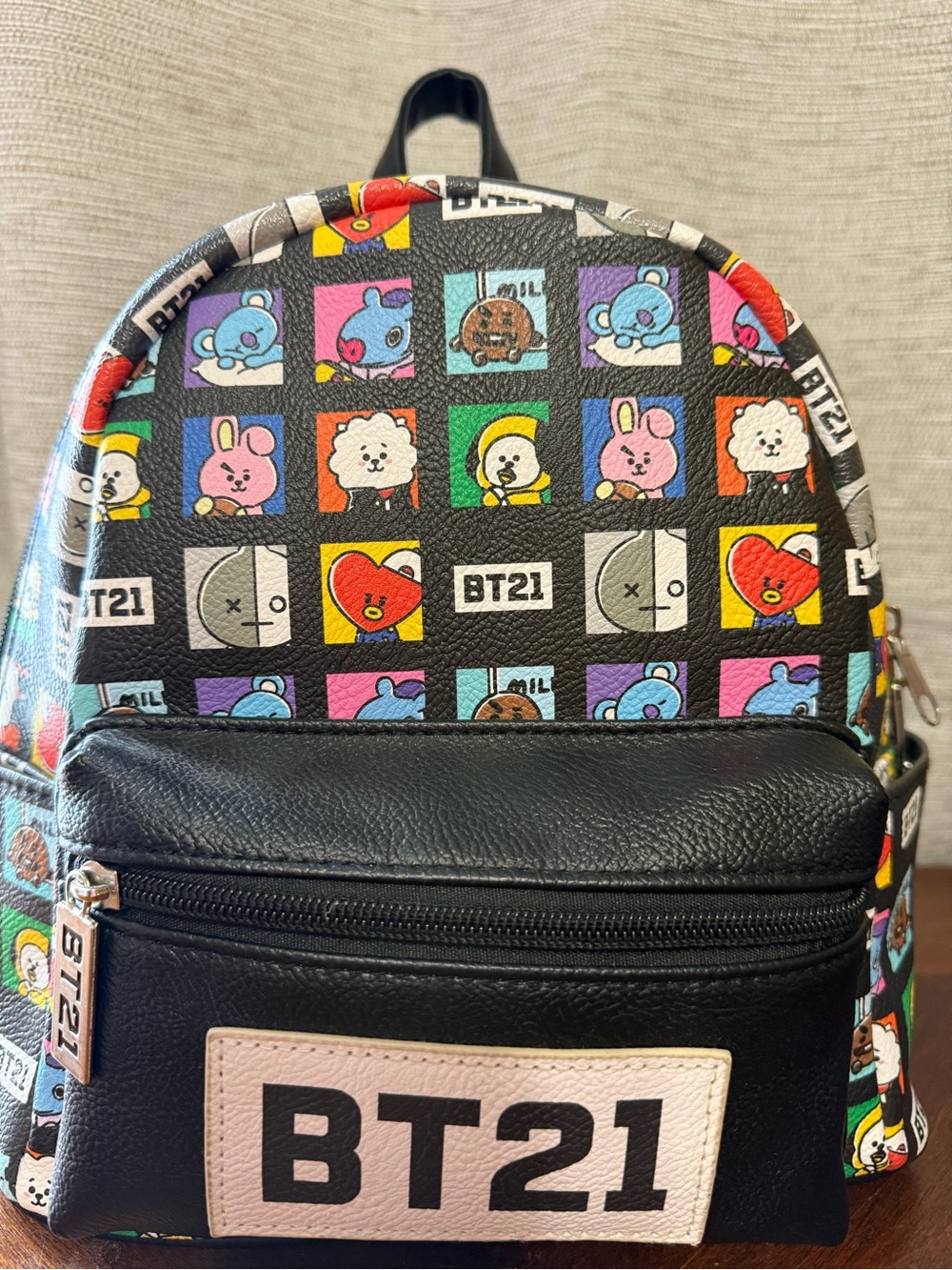 BT21 Colorful Character Mini Backpack - Picture 2 of 12